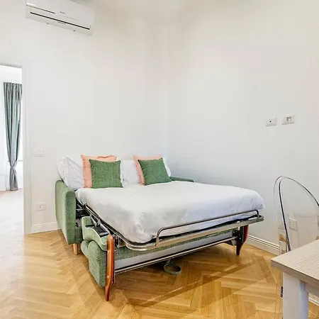 Apartment Papi Milan