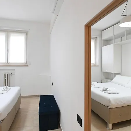Apartman L'arche Ippodromo Milánó