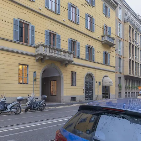 Cenacolo, Corso Magenta, Milan's Historic Center Apartment *