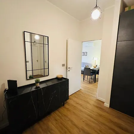 Cassala 45 - Di Design Ristrutturato, 2 Camere, Navigli Μιλάνο