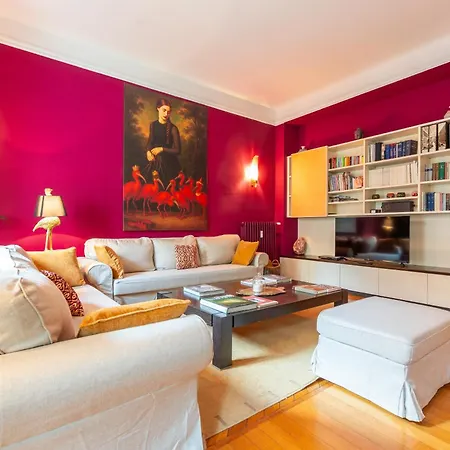 Duomo Elegant Retreat - Spacious 120 Sqm Up To 5 - 3 Min Walk To Duomo Apartamento Milão