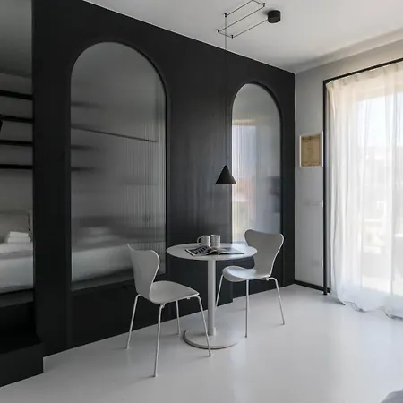 Italianway Easy - Poma 61 B Apartment