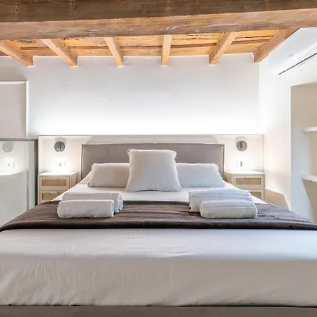 Secret - San Babila Lux Apartment Milan