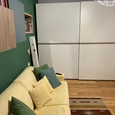 Bruschetti Home Rum i privatbostad Milano