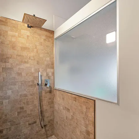 Πανσιόν A Tema 3*