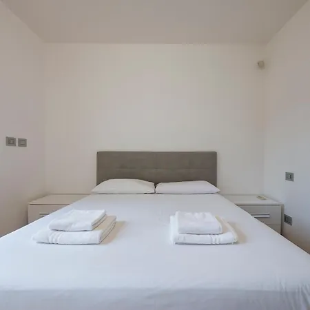 Luxury - Muratori 9 Apartamento *