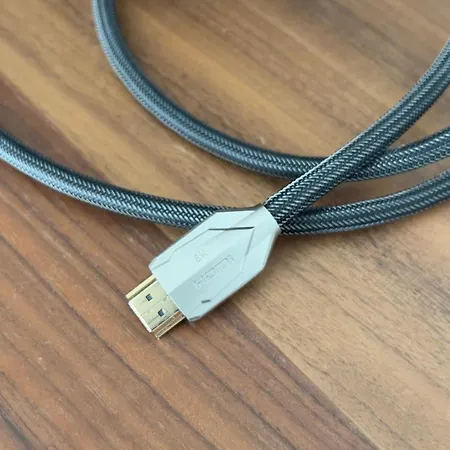 Business * מילאנו