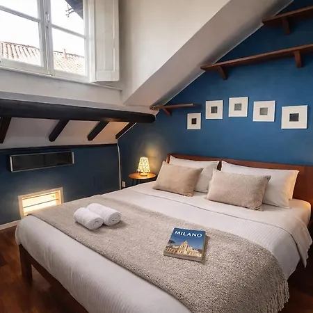 Apartment Bright Attic 120sqm In Garibaldi Quarter