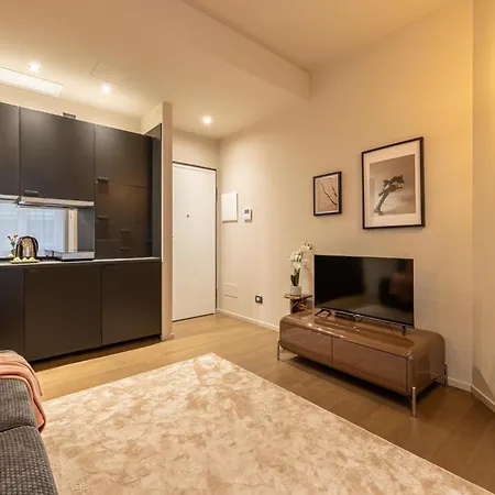 Gioia-centrale Bilocale Elegante E Luminoso Milán