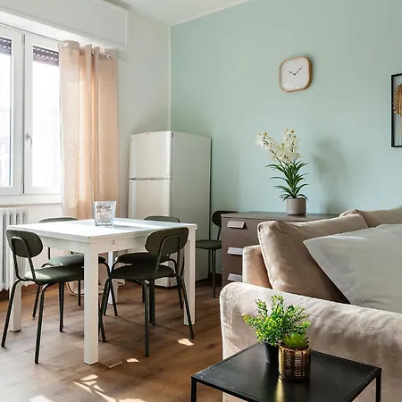 Apartament Zona Citylife Ampio Per 5 Con Balcone *