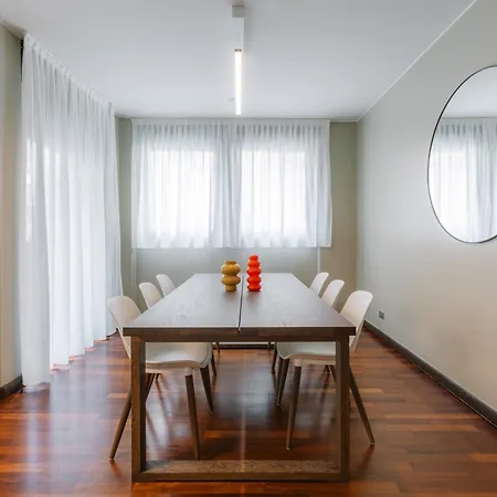 R Quercia House 公寓