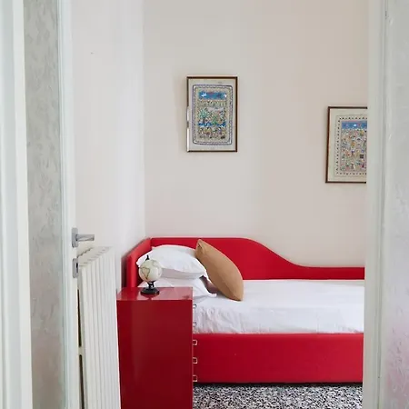 Spacious And Comfortable - Porta Romana *
