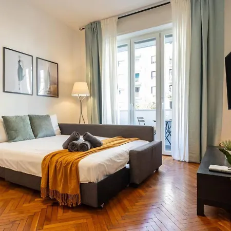 Appartement Centrale-duomo 10min - Spacious App - Sleeps 4