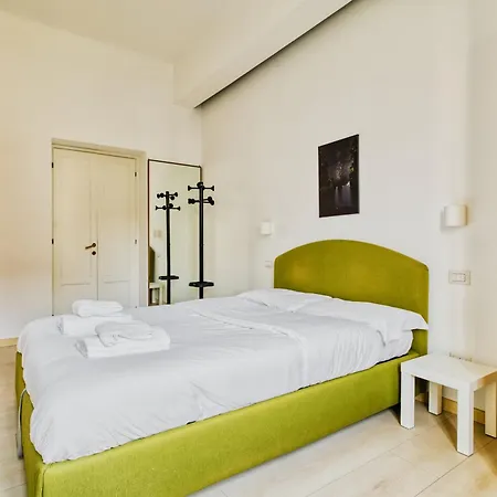 Domusmi Bronzino Διαμέρισμα *