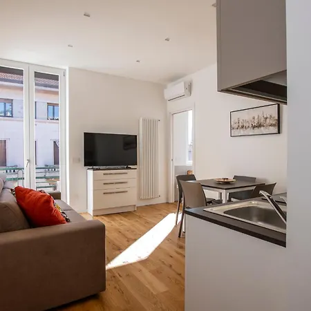Apartmán Bright Design - Isola District - Metro M3 *