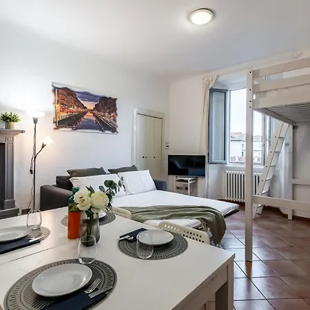 Stayeasy Ripa27 - 4 Pax With Navigli View Apartmán