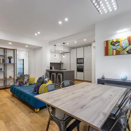 Historic Center - Renovated Designer - Wi-fi Apartmán