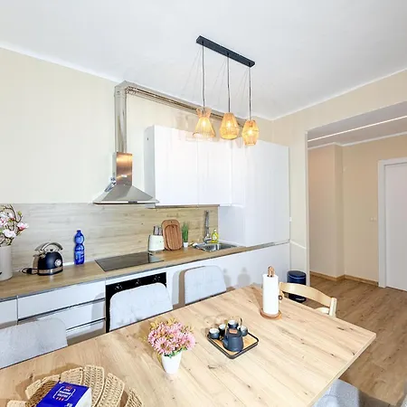 Japanese Luxury Retreat - Dyson - 2 - Zara Lägenhet