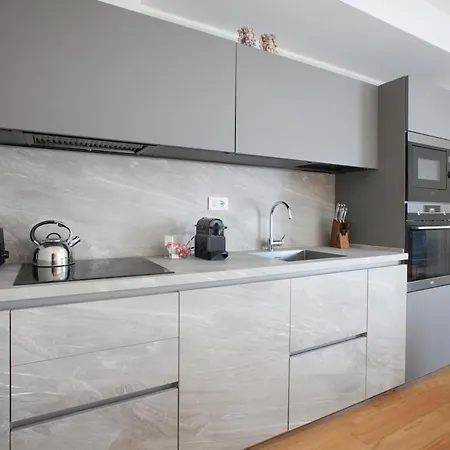 아파트 Hacca Collection - Luxury Porta Volta-brera 2br With Terrace *