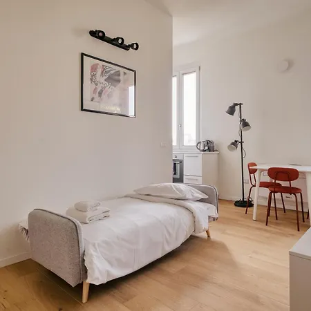 Appartement Modern And Strategic 1-br Flat A - Station Milaan