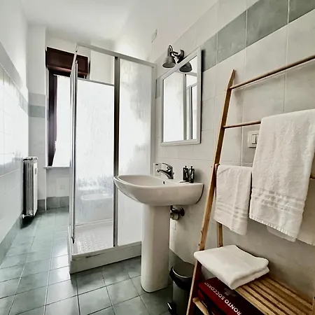 Big Cozy Goldoni-duomo M4 Linate Apartmán