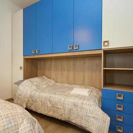 3 Flat, 15 Minutes From Navigli-humanitas * Milaan