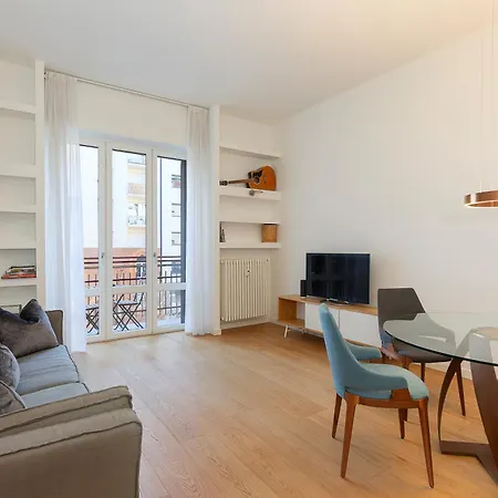 Easyhomes - Piazza Erculea Lägenhet Milano