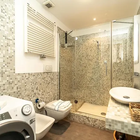 アパート Modern In With Wifi And Ac