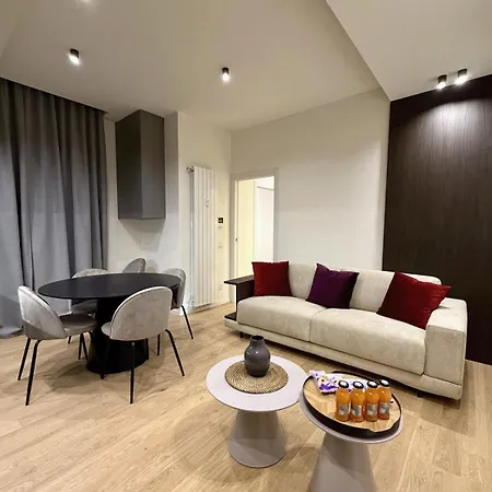 Апартаменты Premium Station Милан