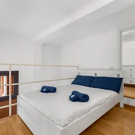 Metro Duomo - Station - Loft Ac And Wifi Apartment Milan