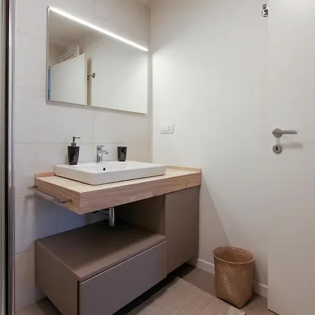Hacca Collection - Luxury Porta Volta-brera 2br With Terrace 아파트 *