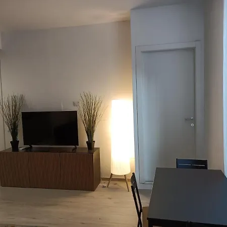 Melaverde Flat Chinatown- Sarpi