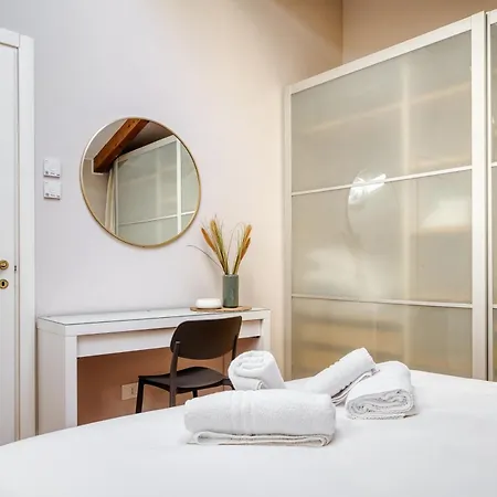 Pezzotti 12 Design In The Center Appartamento Milano