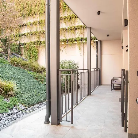 Smart Near Porta Romana Italy Apartamento *