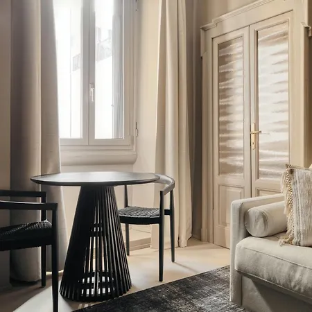 Apartment Domusmi Vitruvio 11