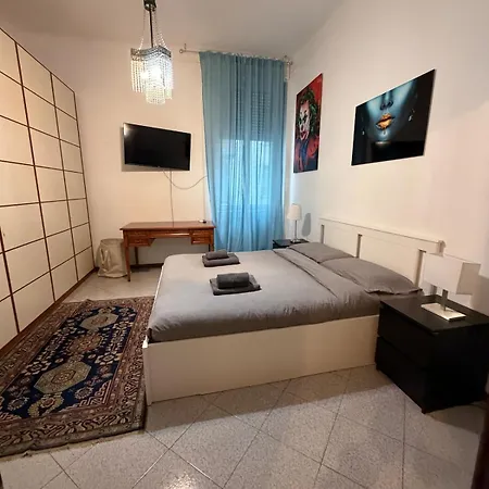 Near Station Buenos Aires Side Apartment