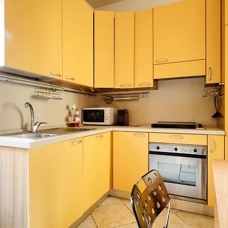 Hostmate - - Plinio - Citta Studi * ميلان