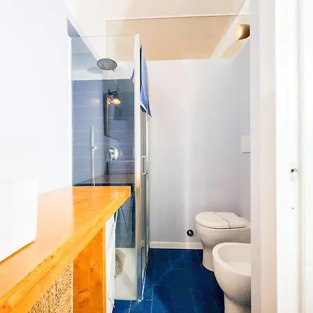 Apartment Modern Two-room With Balcony 2km From The Center