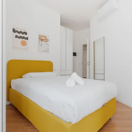 Guesthost - Mm Sant'agostino Modern Flat Milánó