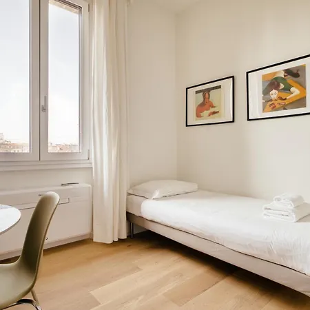 Just Urban - Modern And Strategic 1-br Flat B - Station