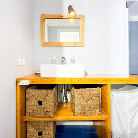 Modern Two-room With Balcony 2km From The Center Apartment