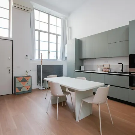 Cozy And Elegant Design Loft Апартаменты Милан