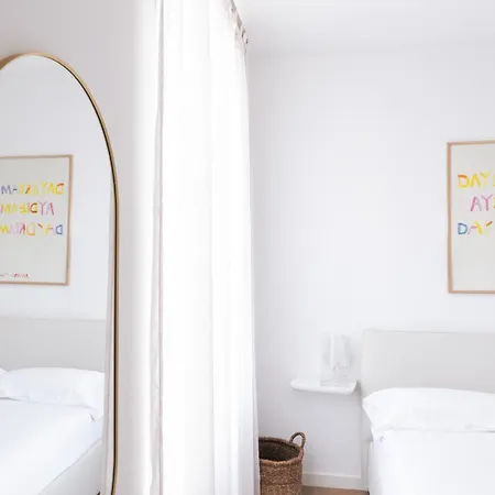 Apartment Design District - Mirable Pm