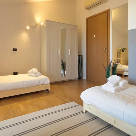 Homeby, Casa Betta * Mediolan