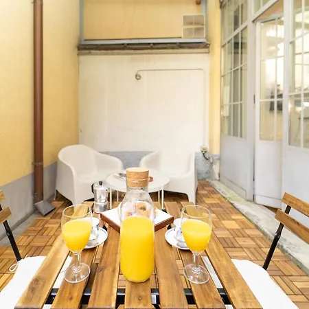 Atelier In Piazza Castello With Private Terrace * Milán