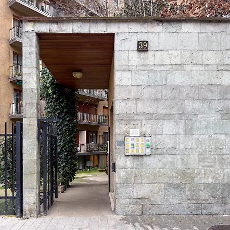 Modern - Stadio - Metro - Washington アパート ミラノ