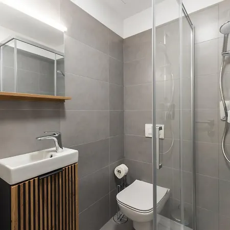 Apartamento San Siro 700 M - 20 Min - Apt1 Milão