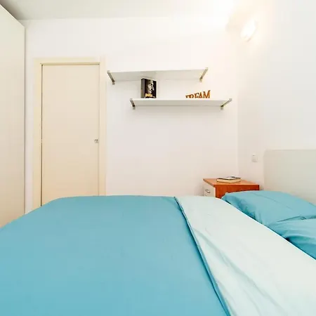 Appartamento Comfort And Space In The Center With Wifi And Ac *