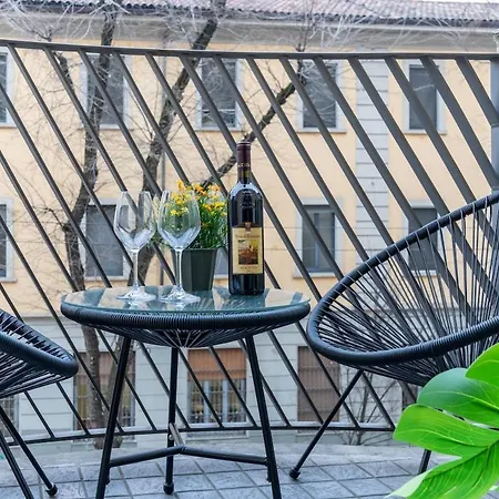 Duomo 15 Min Walk - Historic Center, 4 Bedrooms And 2 Terrace