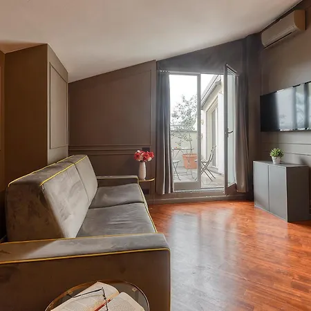 Palermo, 18 - Two-room With Terrace Appartement